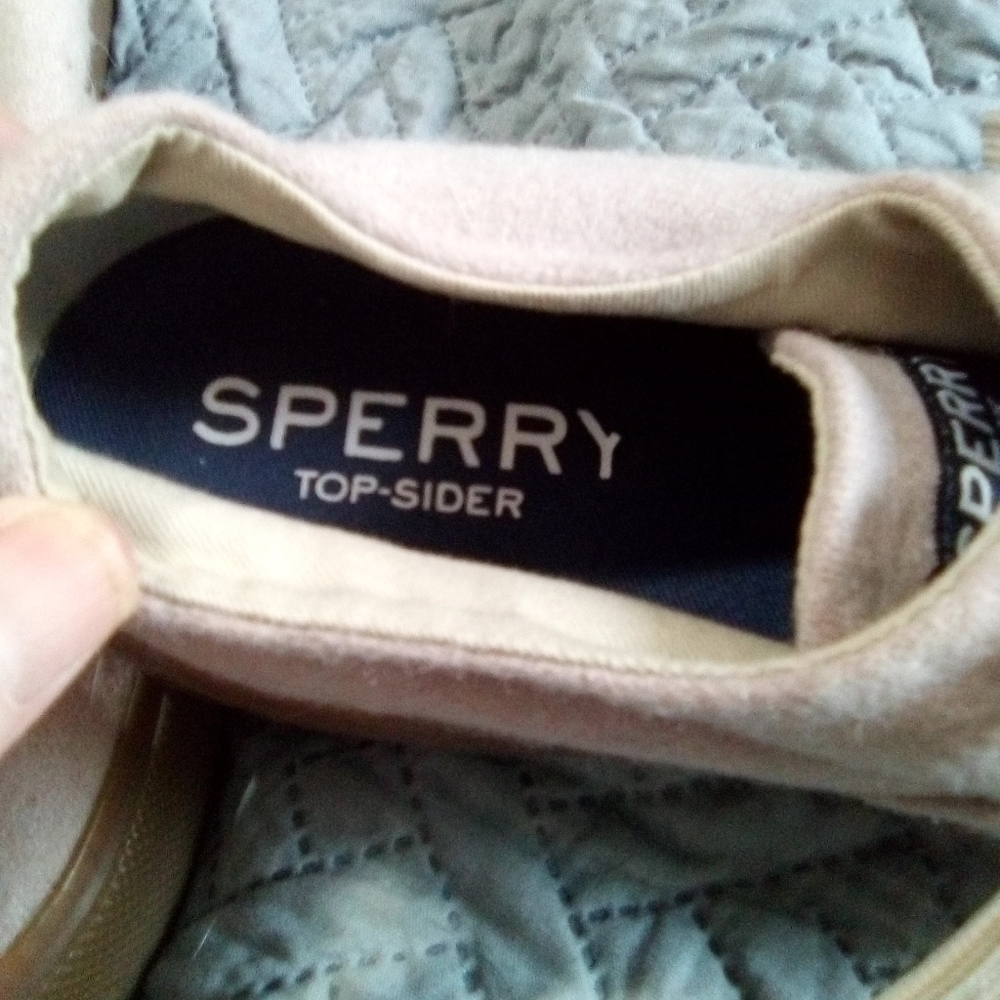 SPERRY men's tan boat shoes. Size 8. - Picture 3 of 6